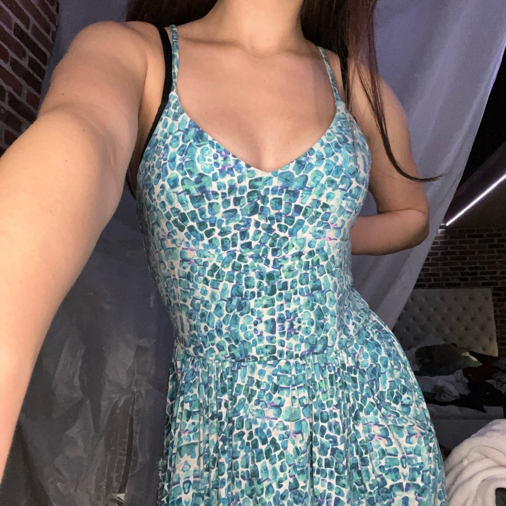 Really Cute Midi Dress with Pockets